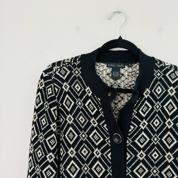 Nomadic Traders Black And Beige Geometric Knit Cardigan Womens Size Medium - Picture 2 of 8